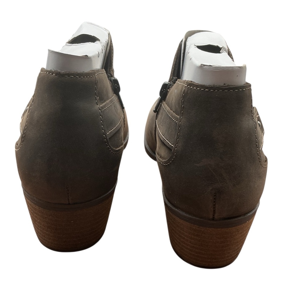 NWT Clarks Charlten Grace taupe oily leather Ankle Boots size 11 - Picture 7 of 12